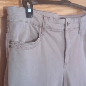 Sz 16 NYDJ Slim Taupe Jeans